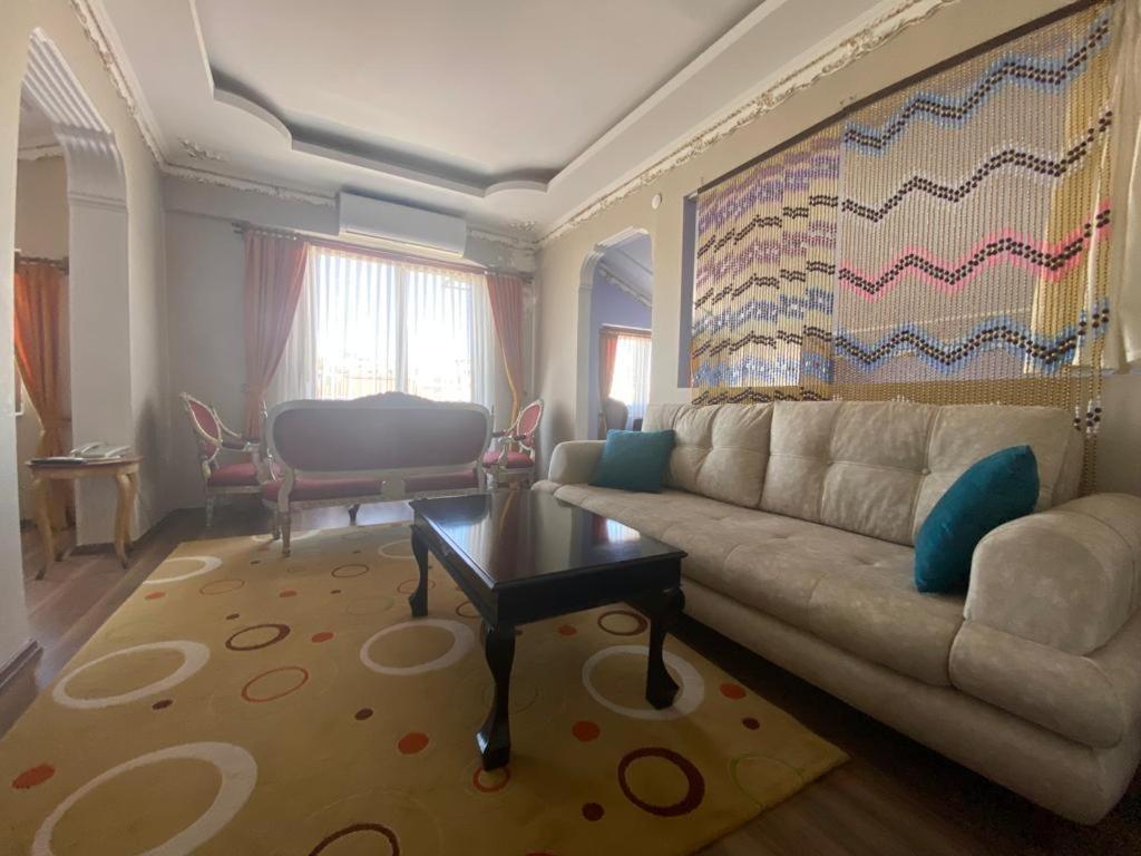 אנטליה Melles Otel & Apart מראה חיצוני תמונה